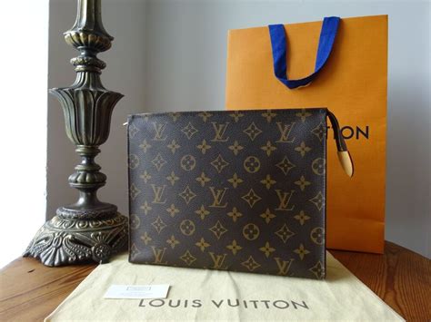 toilettentasche louis vuitton|Poche Toilette Monogram .